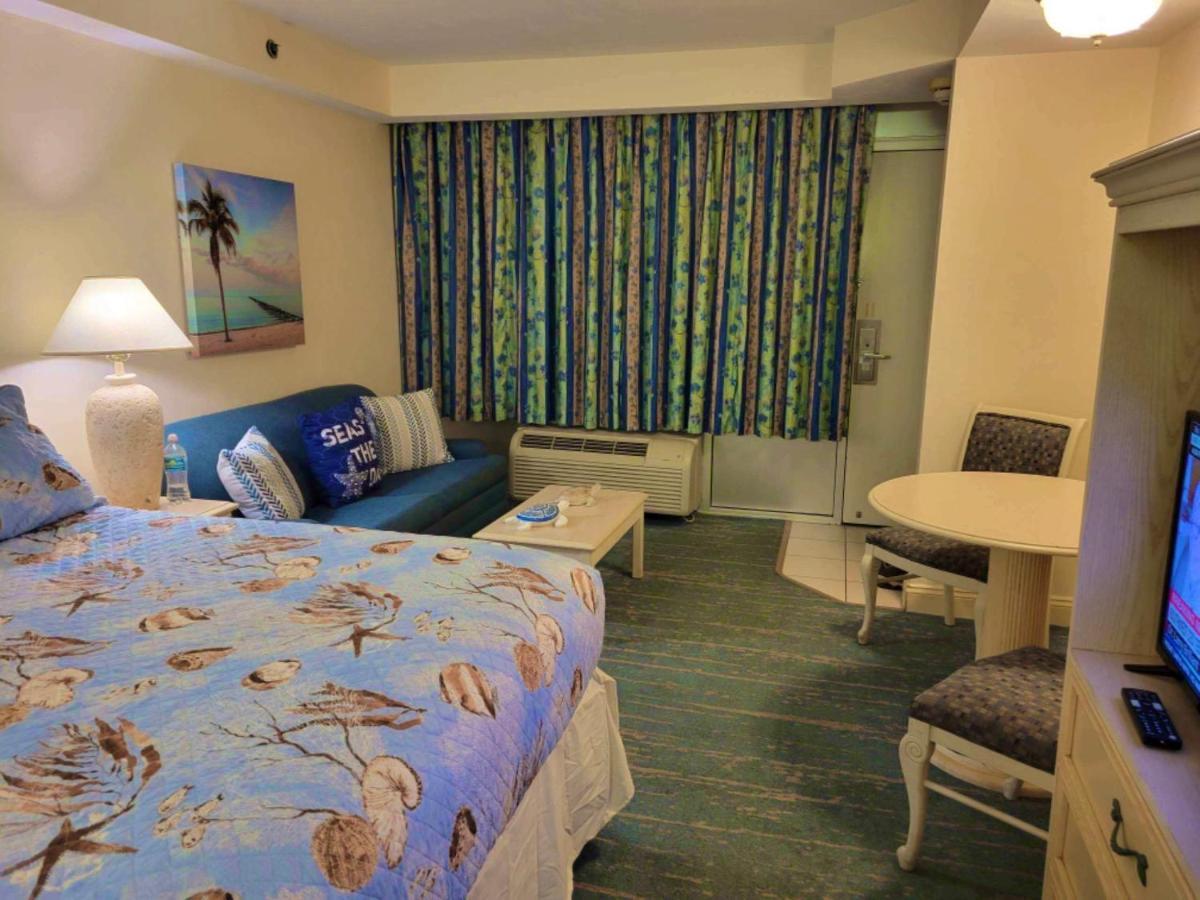 A Happy Seashell Story Aparthotel Daytona Beach Exterior photo