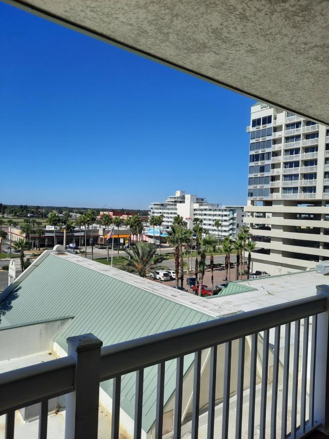 A Happy Seashell Story Aparthotel Daytona Beach Exterior photo