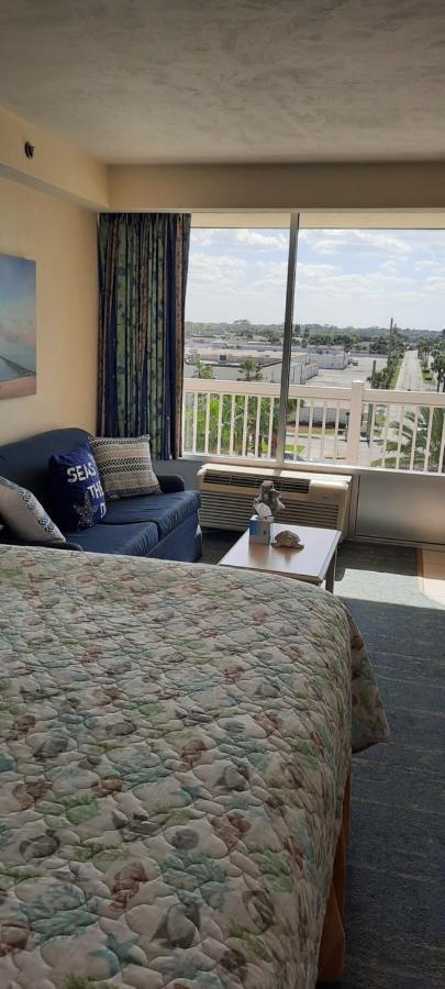 A Happy Seashell Story Aparthotel Daytona Beach Exterior photo